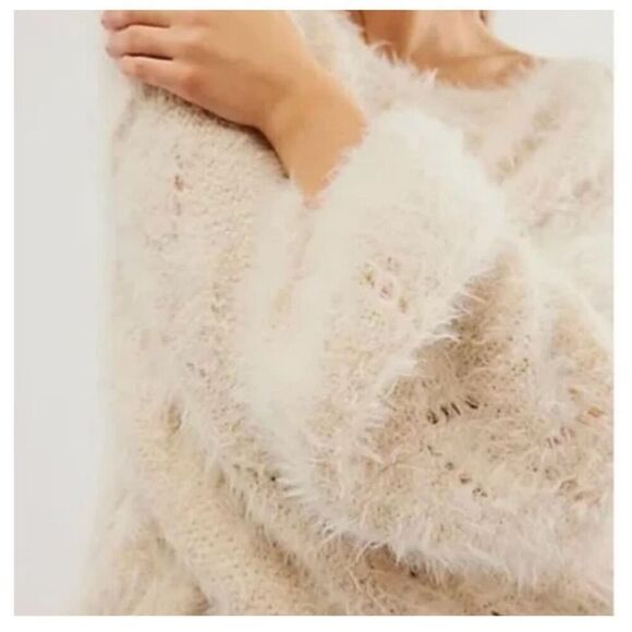NWOT Free People Flurry Pullover Sweater Size Medium - Picture 9 of 9